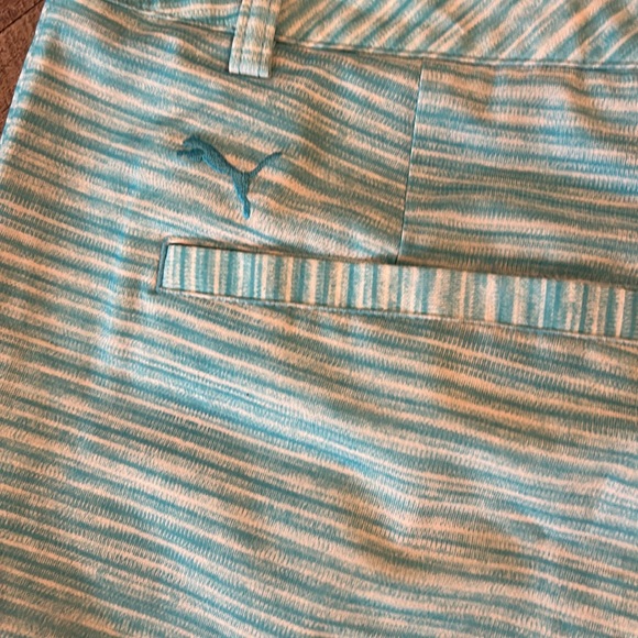 Puma Shorts Woman’s - Golf Athletic - size 10 Turquoise Dri fit - Picture 4 of 8